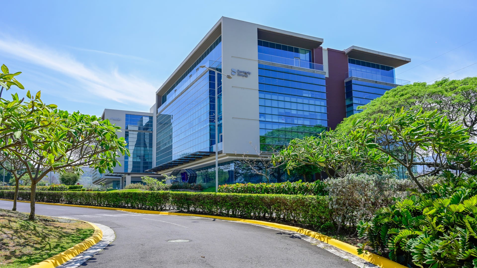 Oficinas Premium Santa Ana