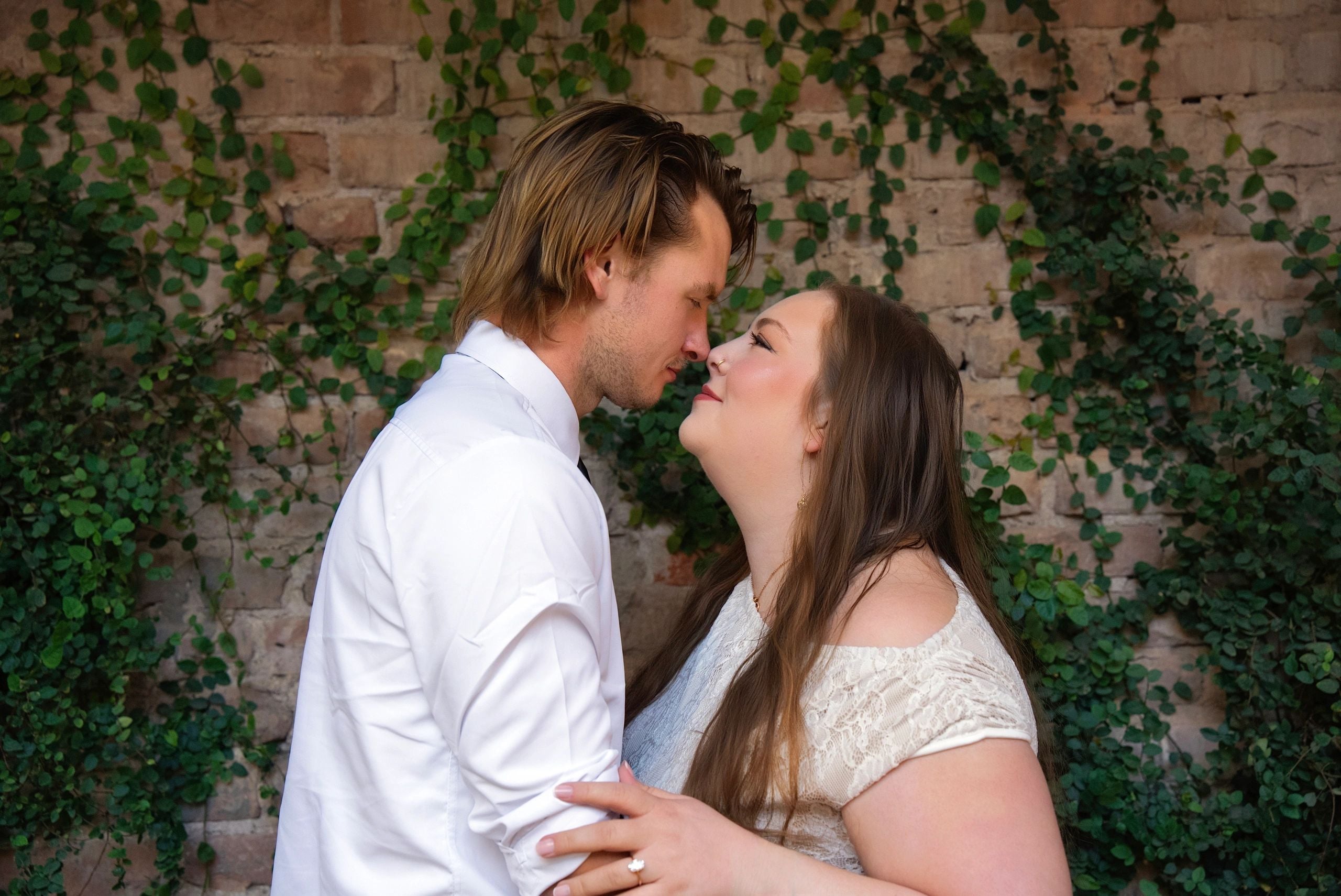 Wedding photography by Nightshade & Ivory - Image 2