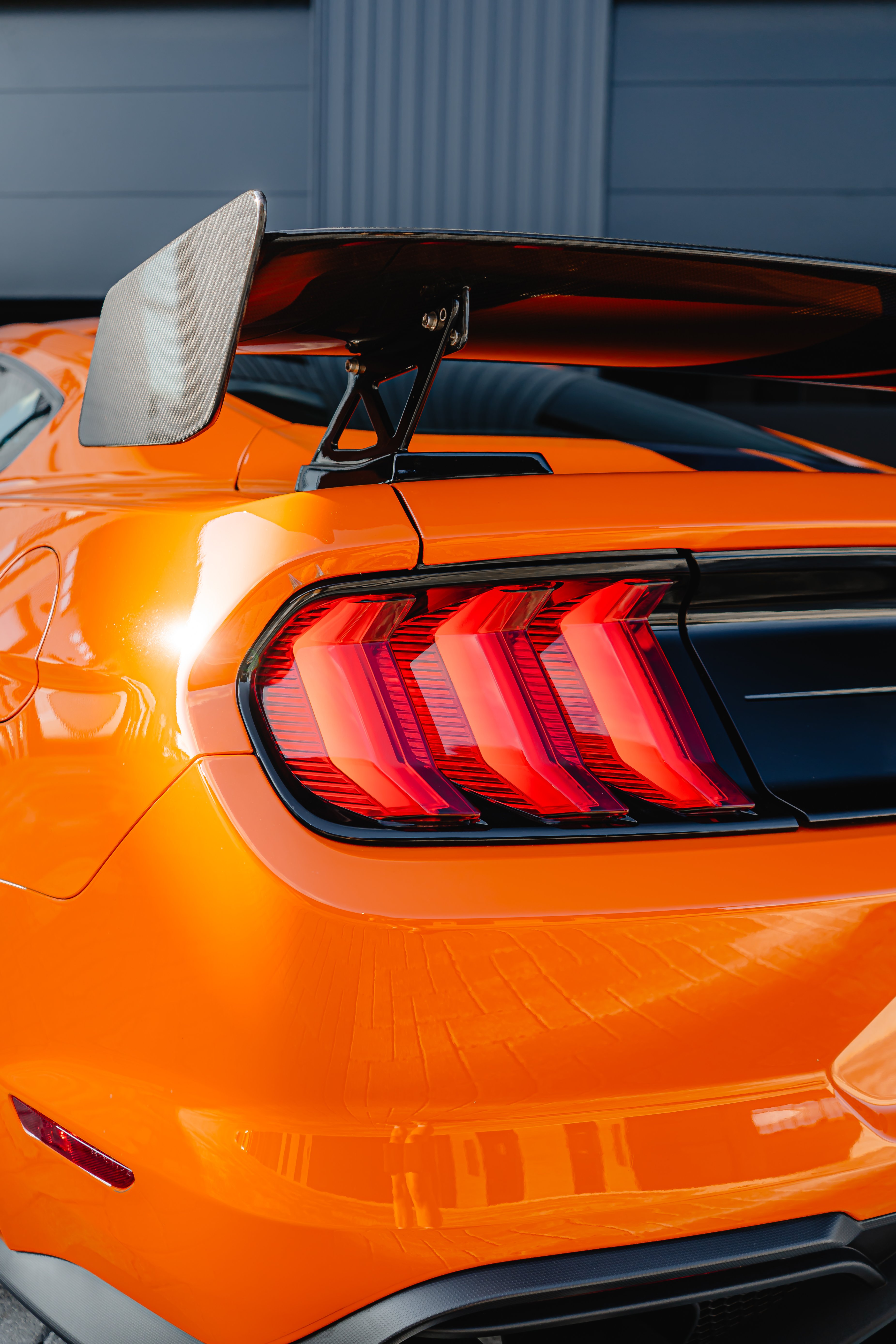 Shelby GT500 taillight and carbon wing close-up