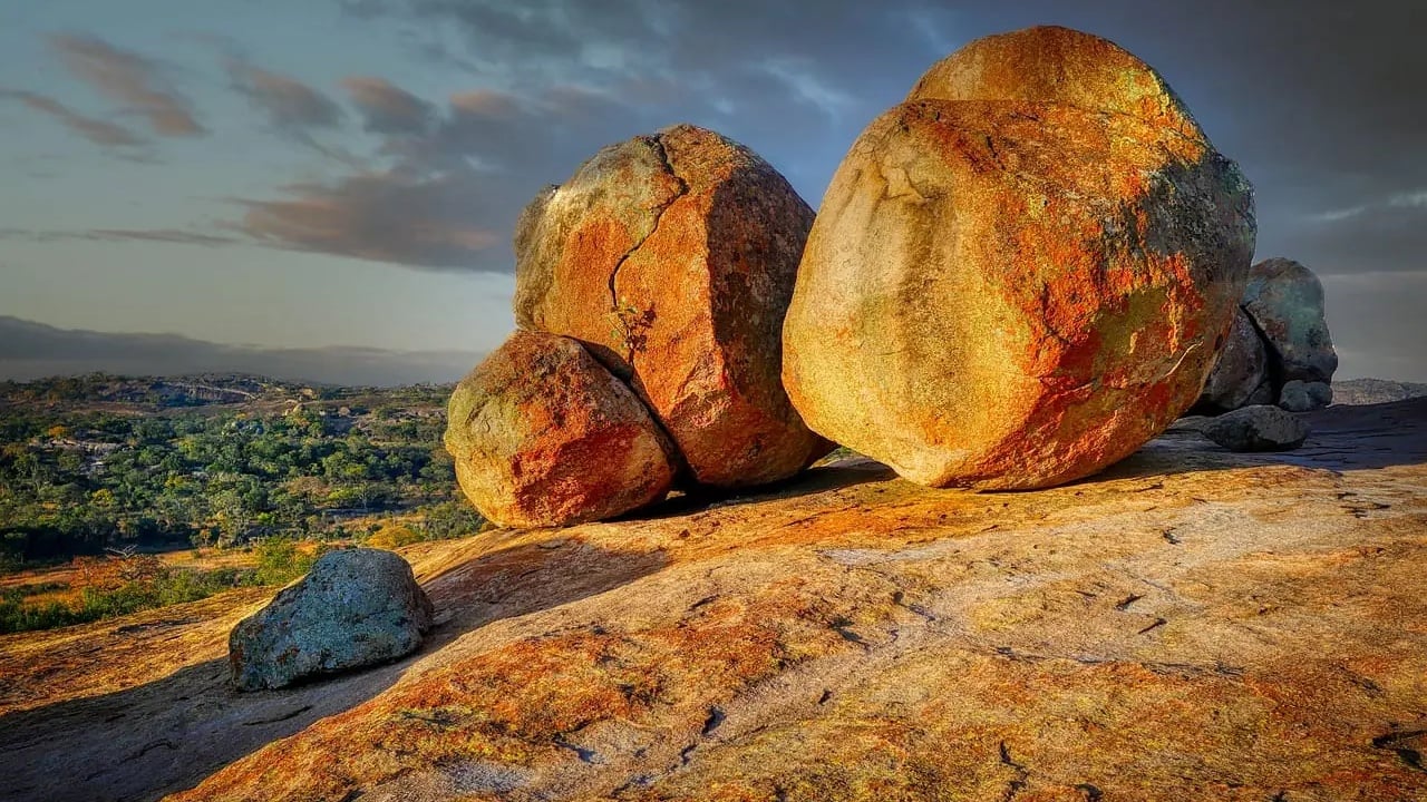 Matopos Hills granite kopjes in Zimbabwe, a stunning wedding photography location