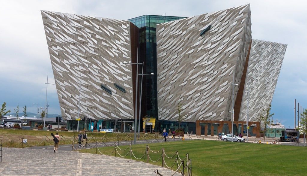 Titanic & Belfast City Tour