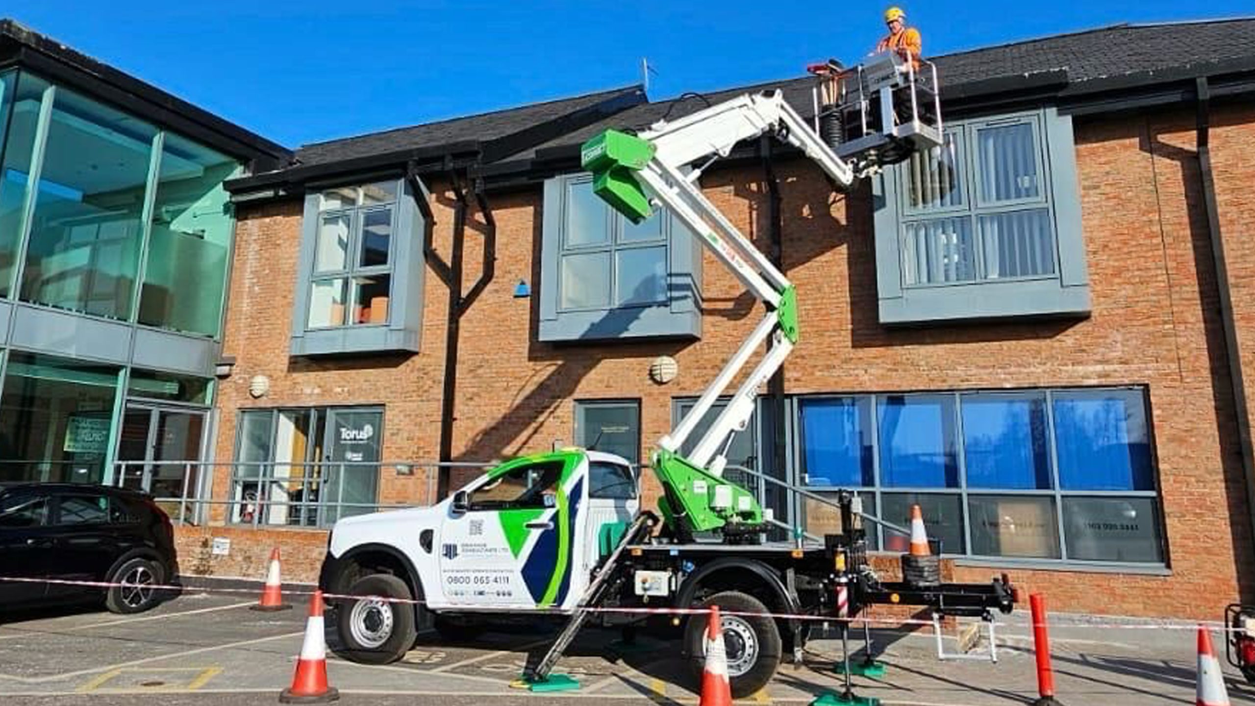 Gutter cleaning and maintenance work