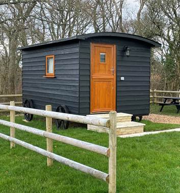 Shepherd's Huts interior at Woodyhyde Glamping