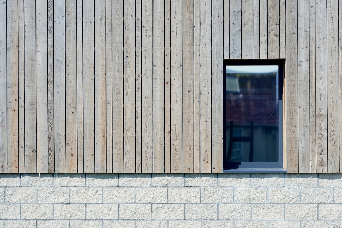 Cedar timber cladding installation, garden studio