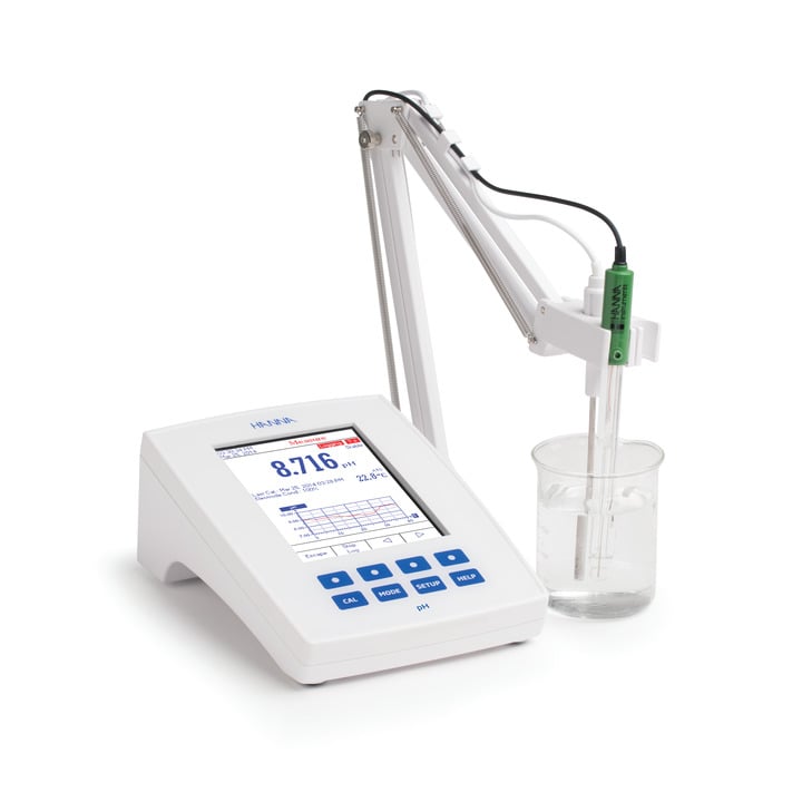 Hanna Instruments HI5221 Research Grade pH Meter