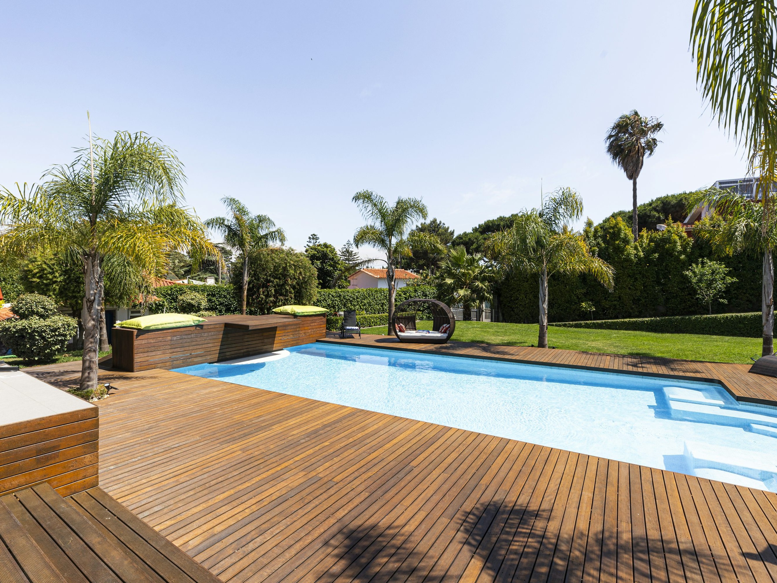 Piscina con Deck Premium