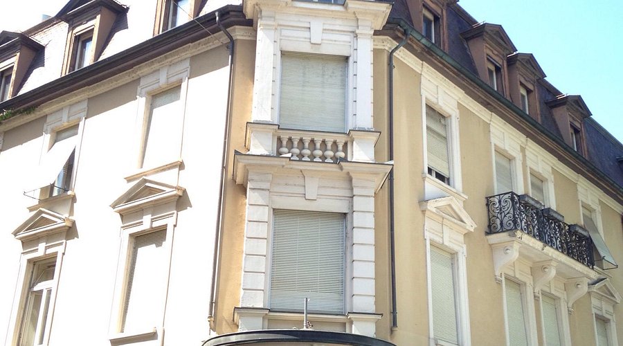 Café Himmel - Restaurants & Cafés in Baden