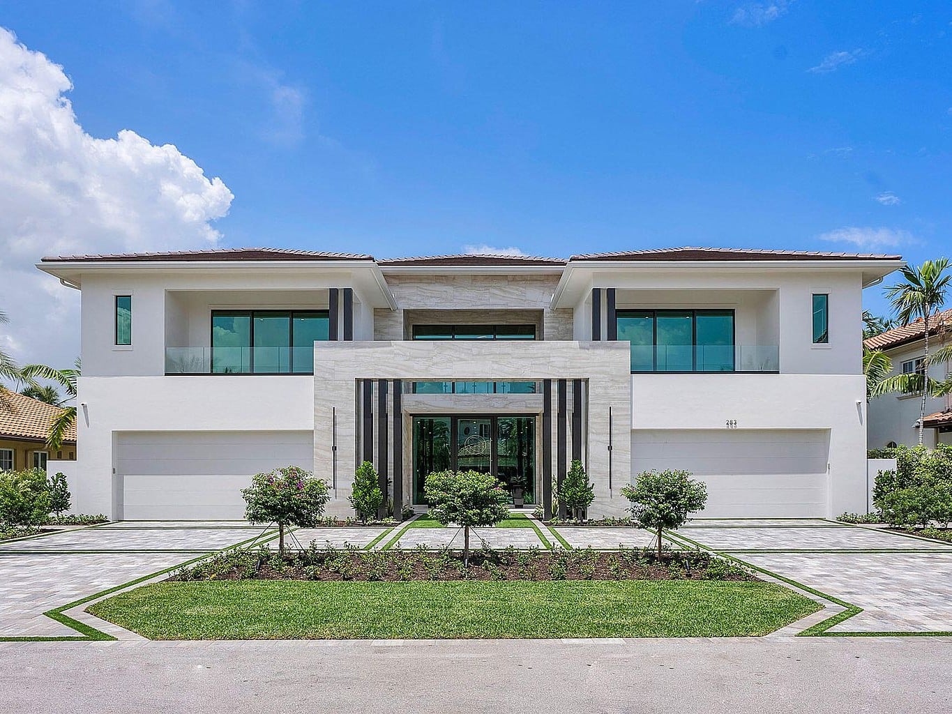 Contemporary Retreat - luxury home in Boca Raton, FL