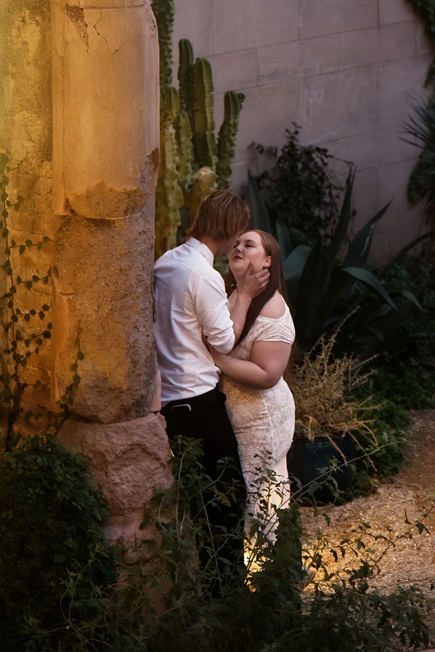 Wedding photography by Nightshade & Ivory - Image 14