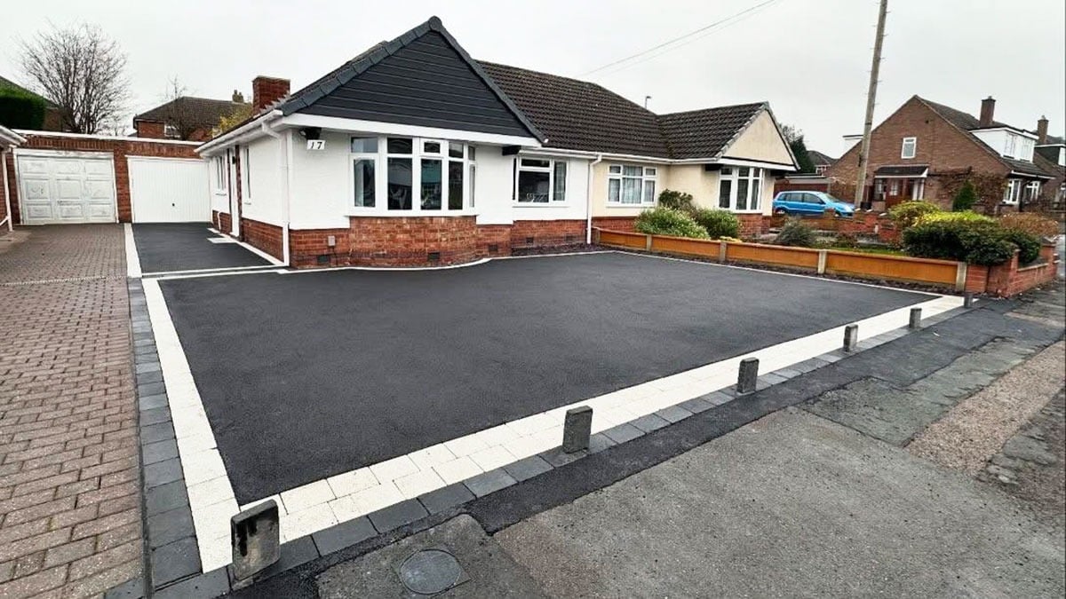 Tarmac driveway UK bungalow