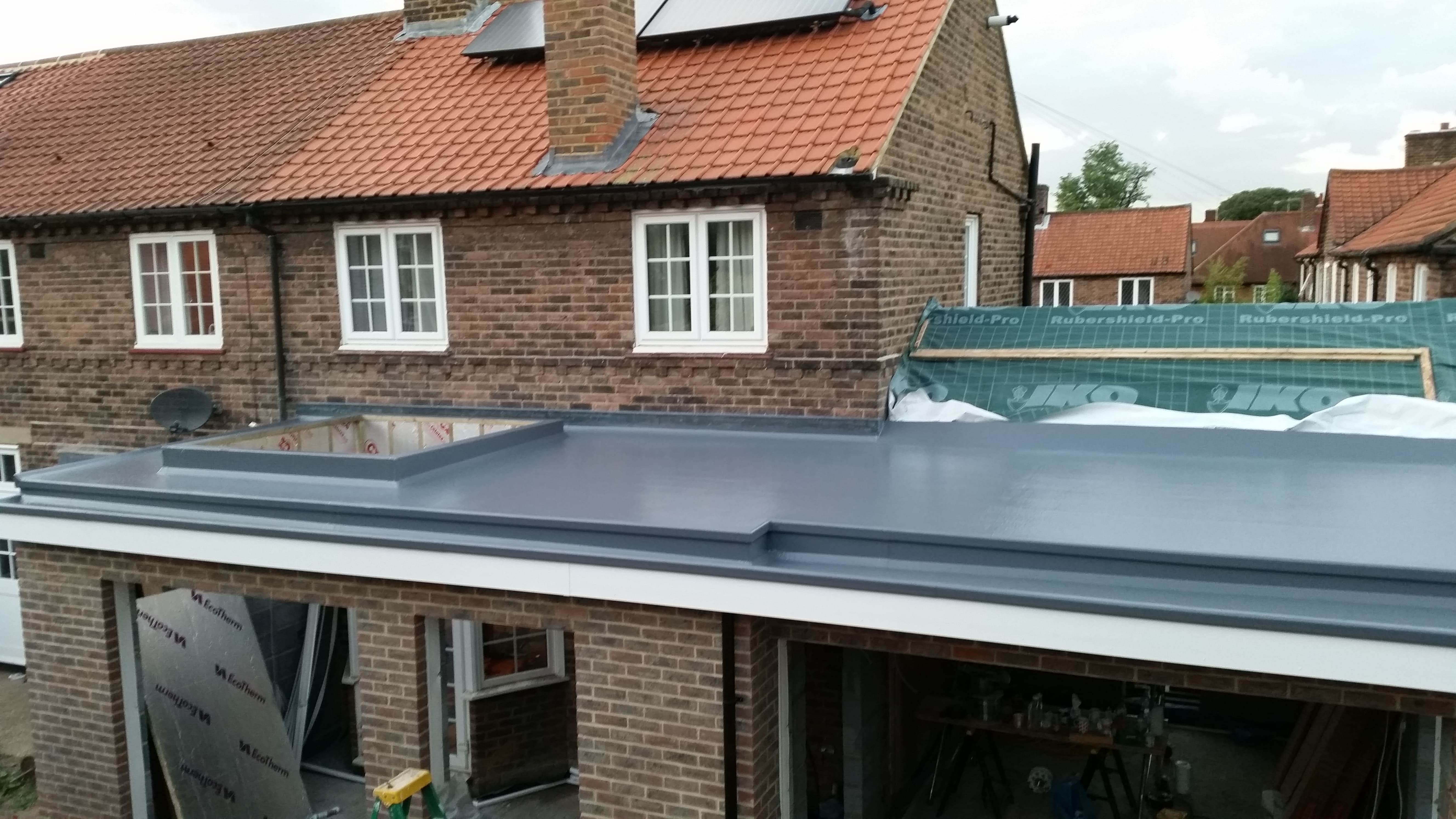Professional flat roof installation