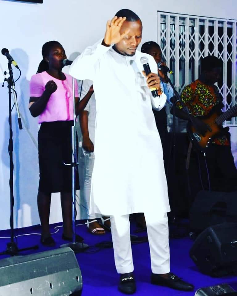 DH Prince Albert live ministry service