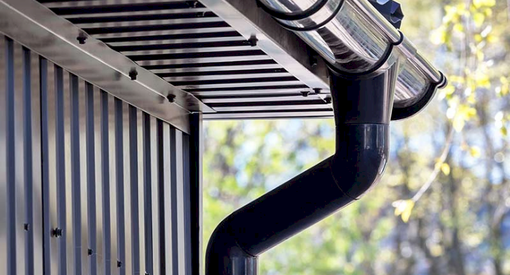 Black Guttering – Fleetwood