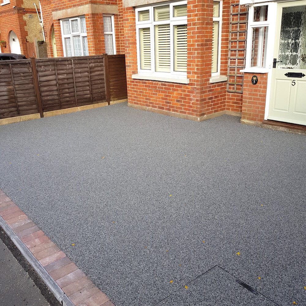 Starlight resin bound driveway installation
