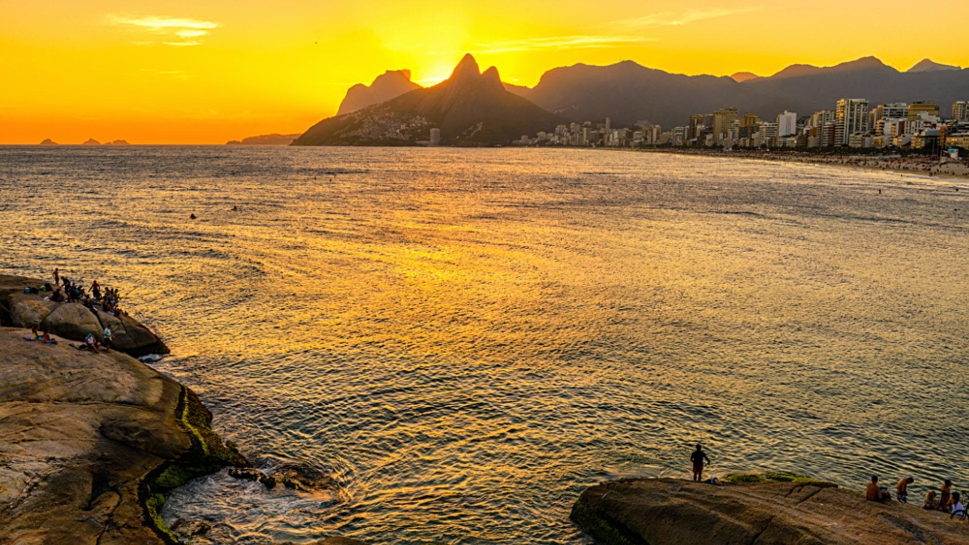 Praias e mirantes no Rio com transfer executivo
