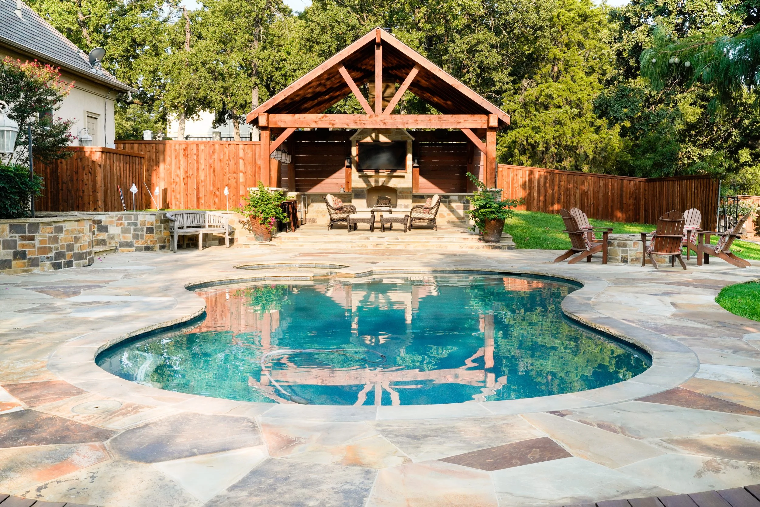 Luxury residential pool maintained by Jerico's Pools serving the DFW area