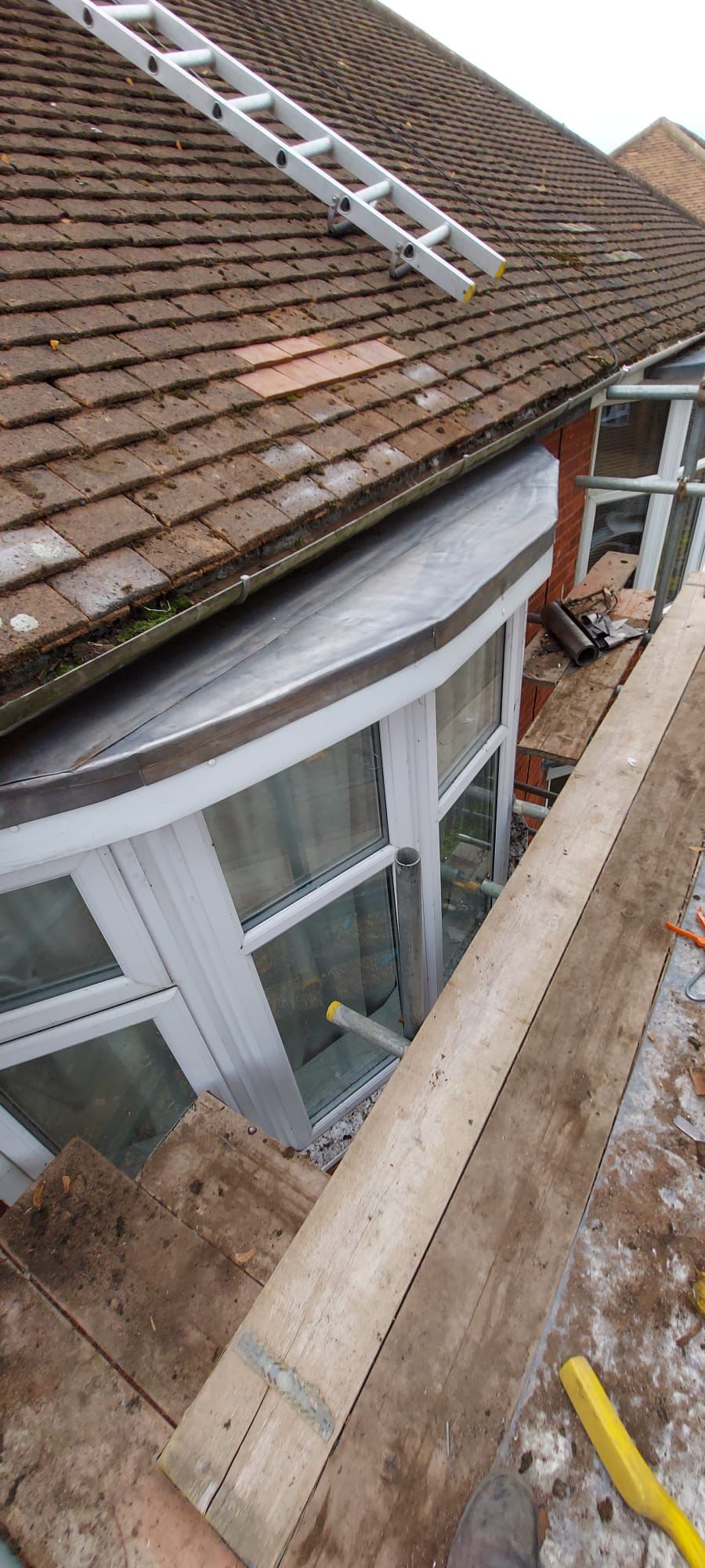 Professional gutter repair and replacement by Rightway Roofing Ltd