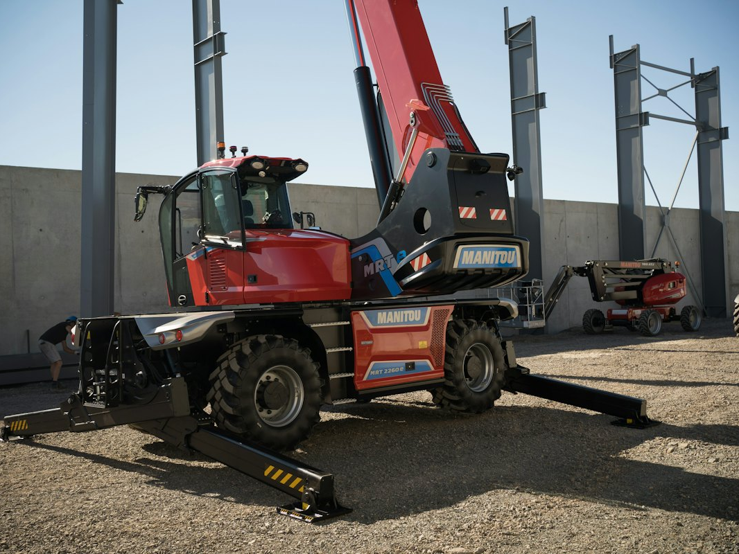 Телескопични товарачи Manitou
