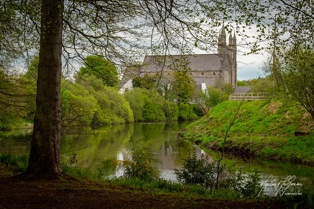 The bridge over River Finn connecting Ballybofey and Stranorlar