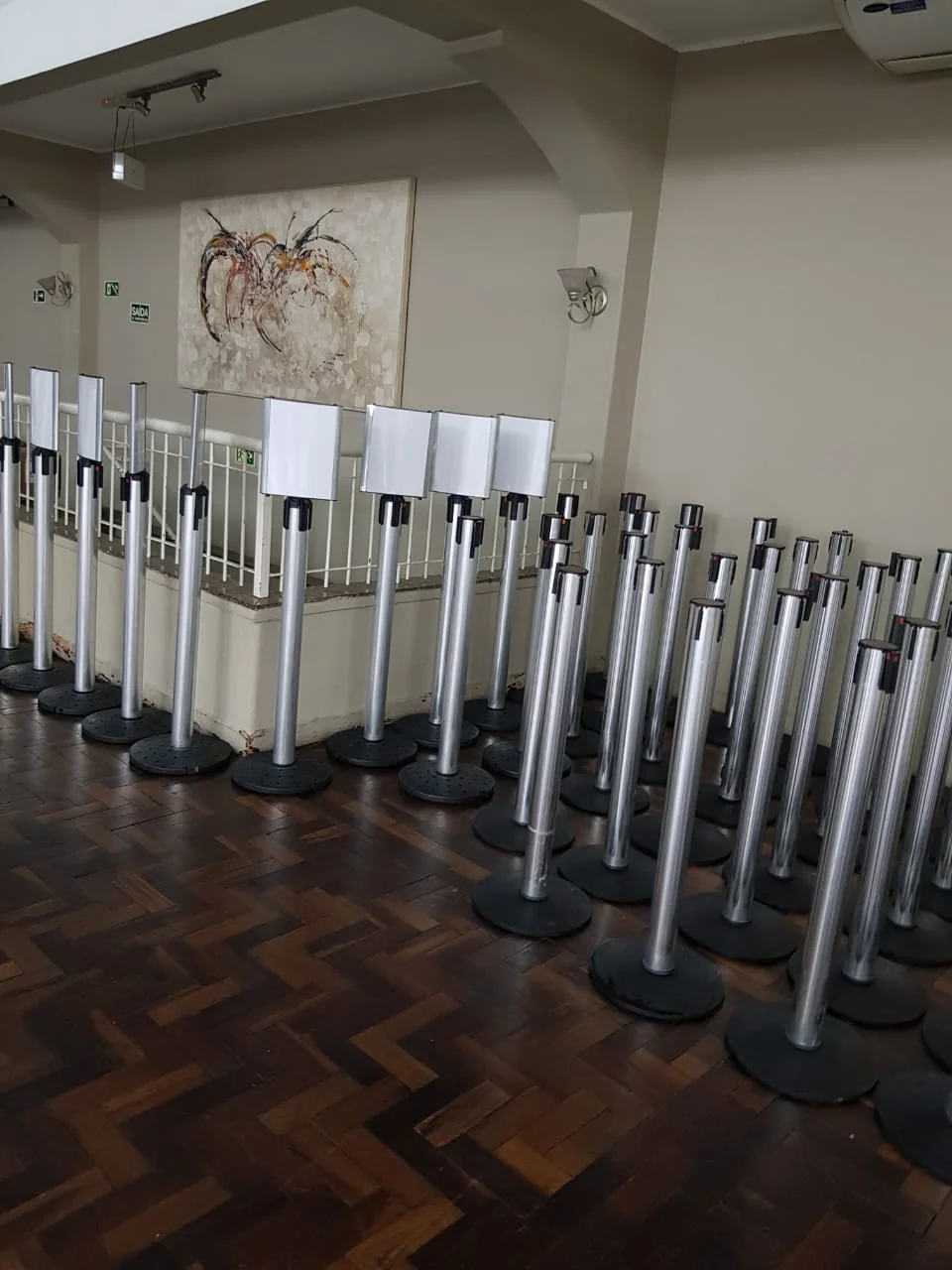 Organizadores de filas cromados profissionais