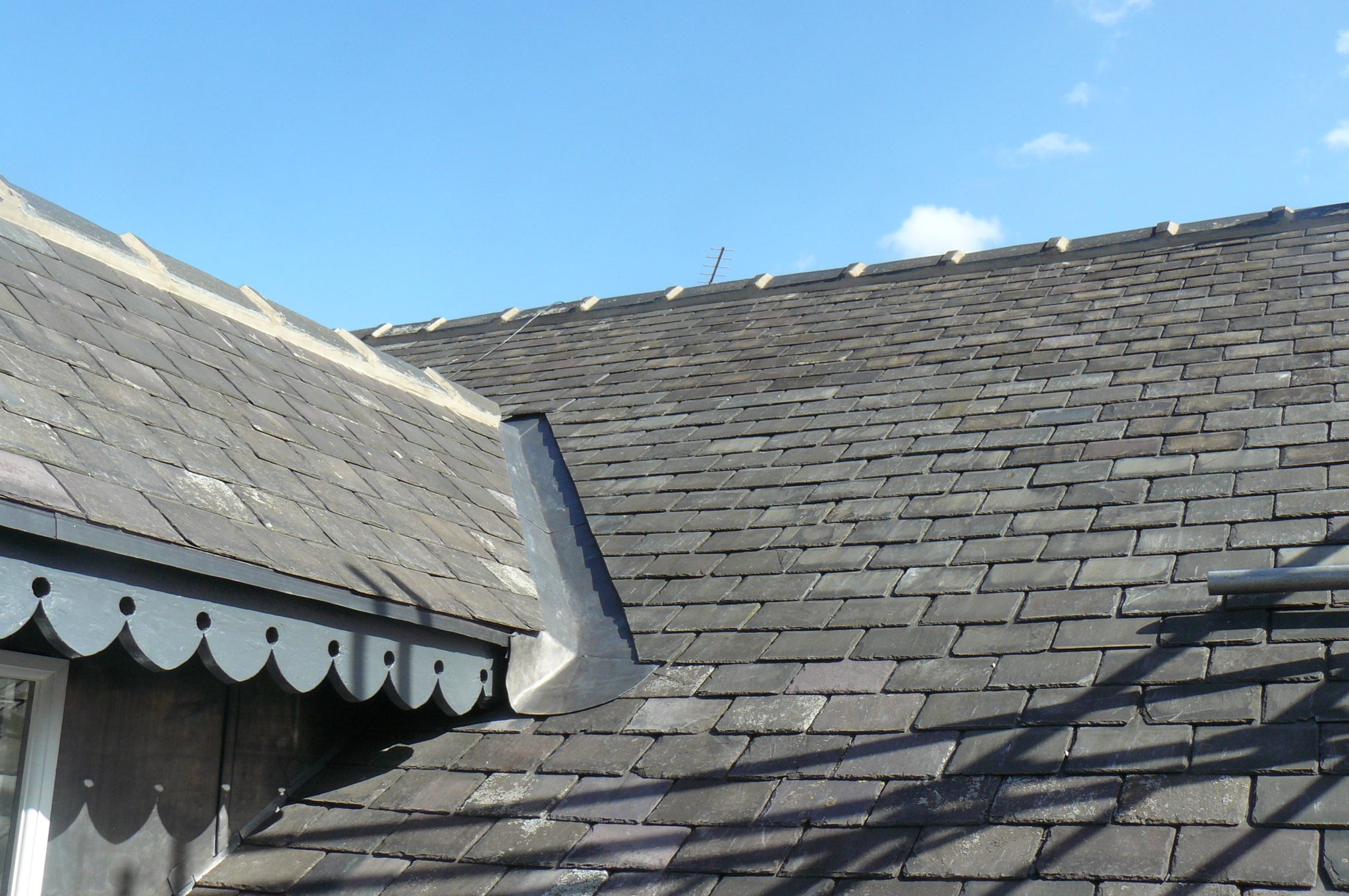 New slate roof on Victorian property