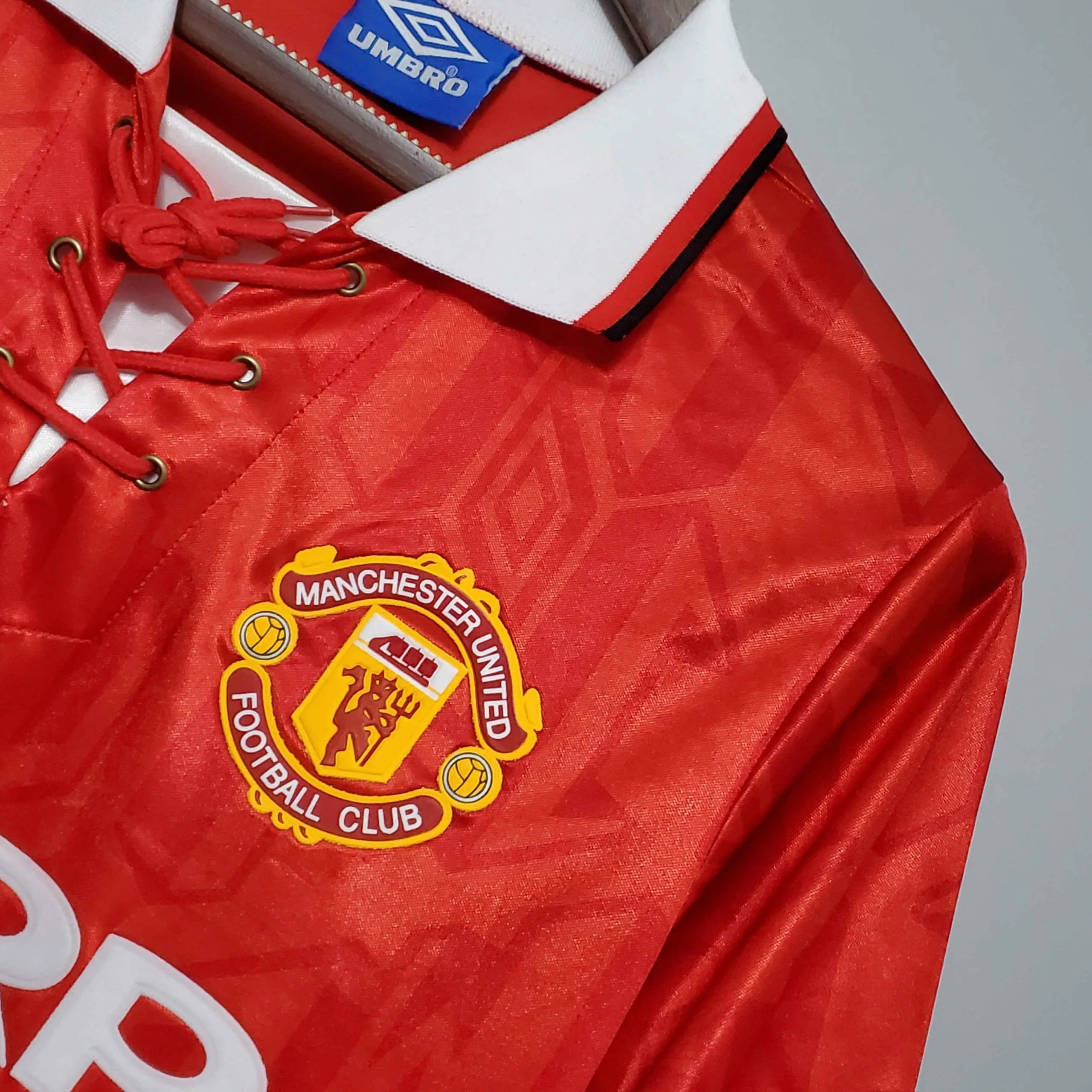 Manchester United Local Retro 1992-94 4
