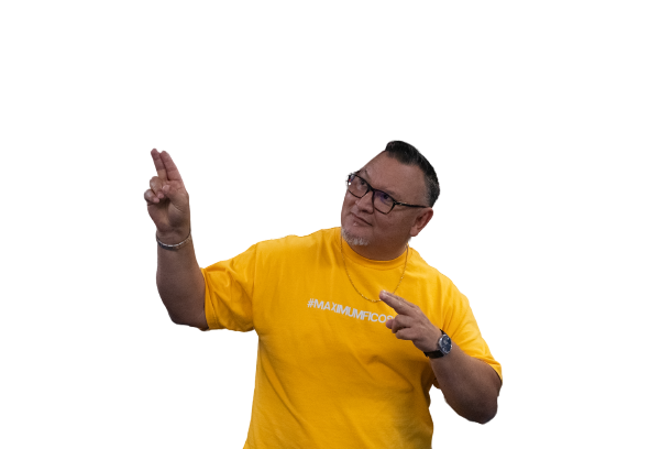 Isaac Palacios - Credit Specialist