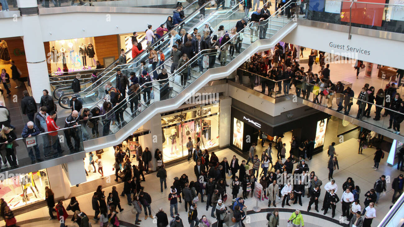 Überfüllte Shopping Mall