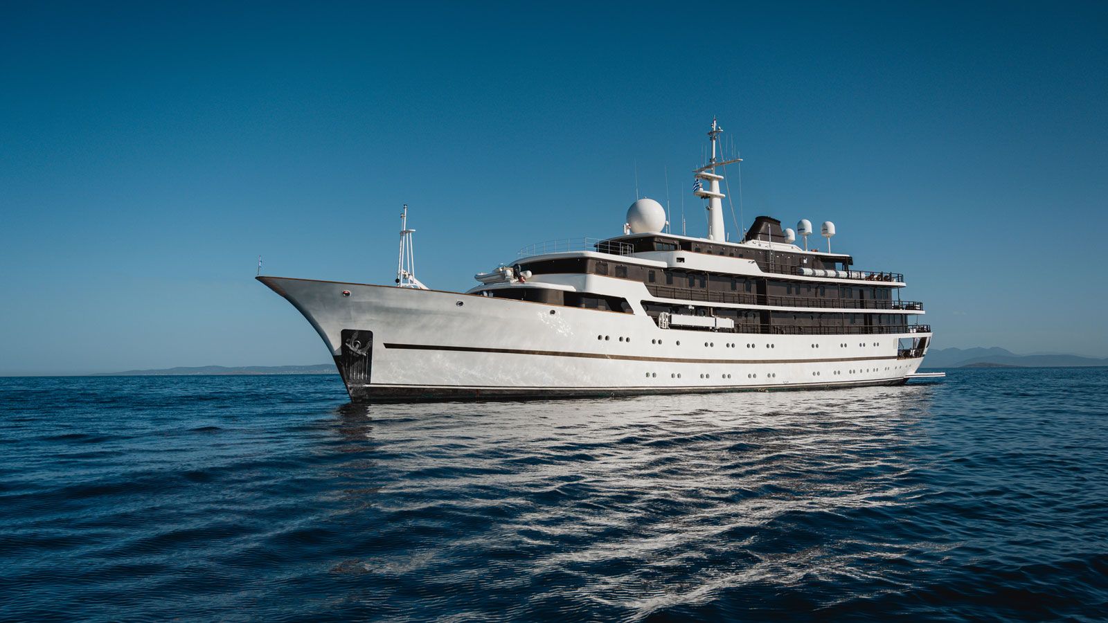 CHAKRA - luxury mega yacht