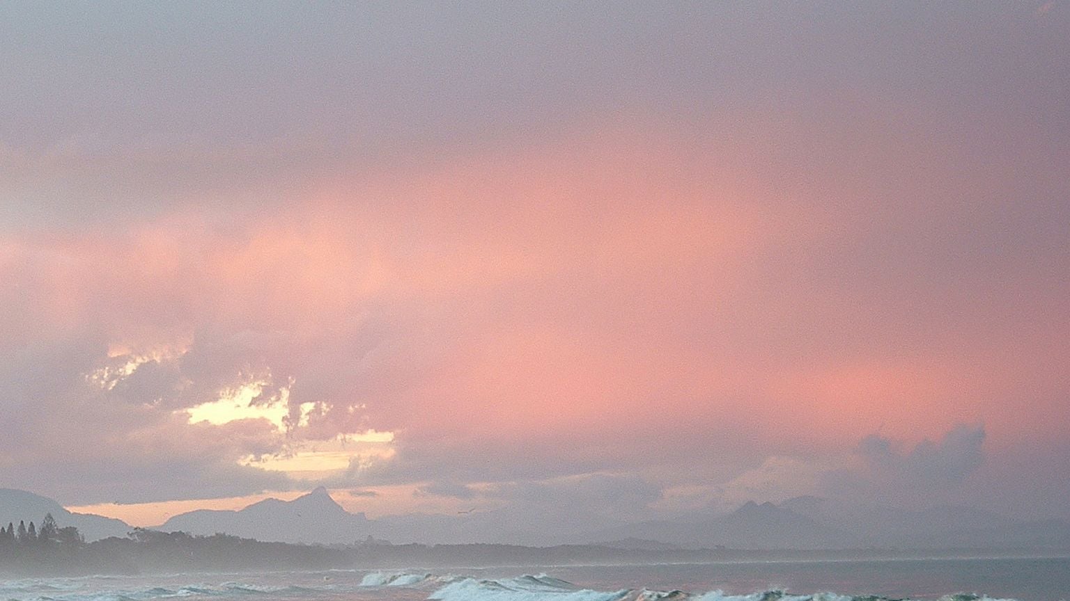 Byron Bay Surf & Kayak Experience