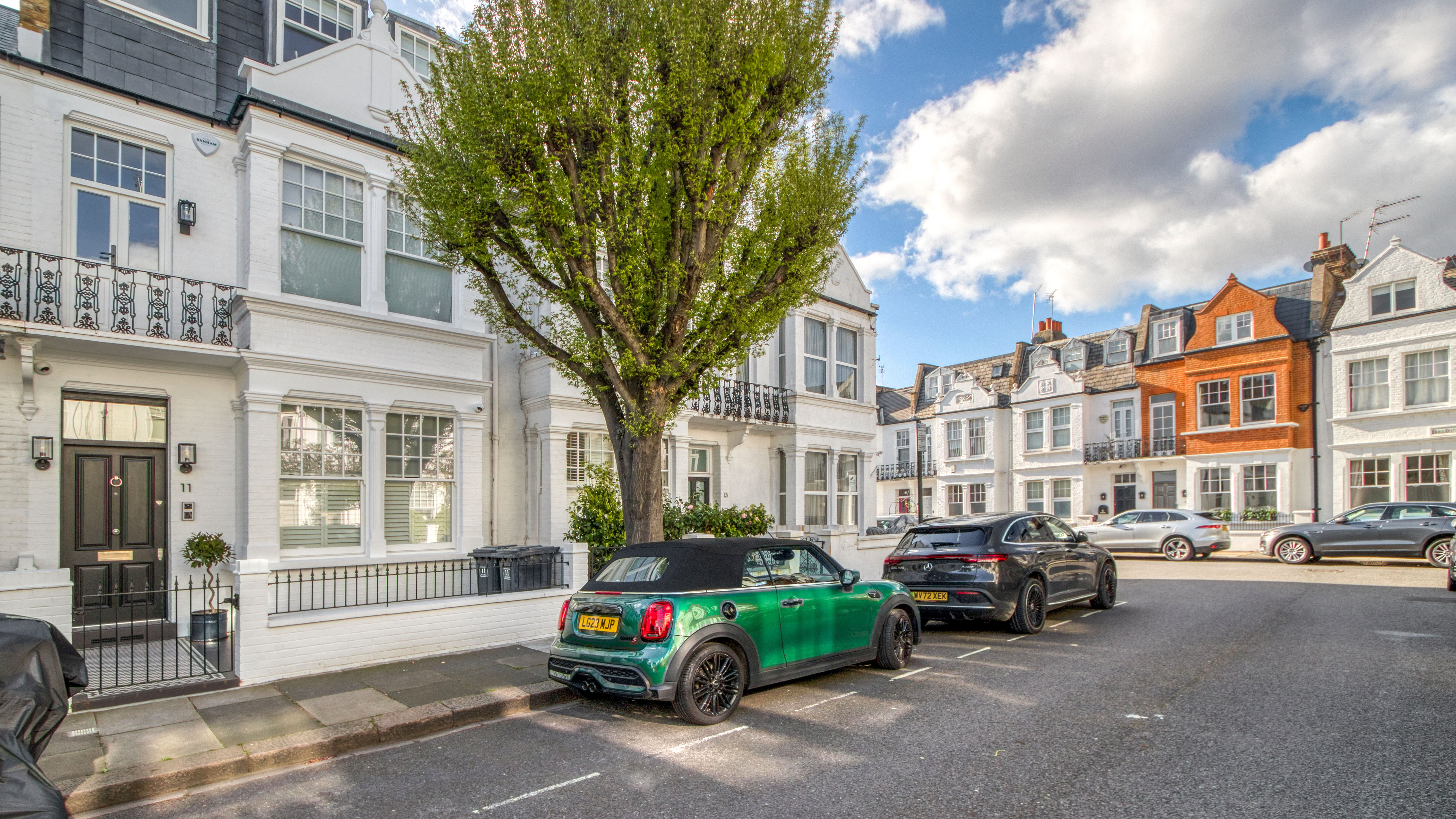 Well-maintained UK residential street