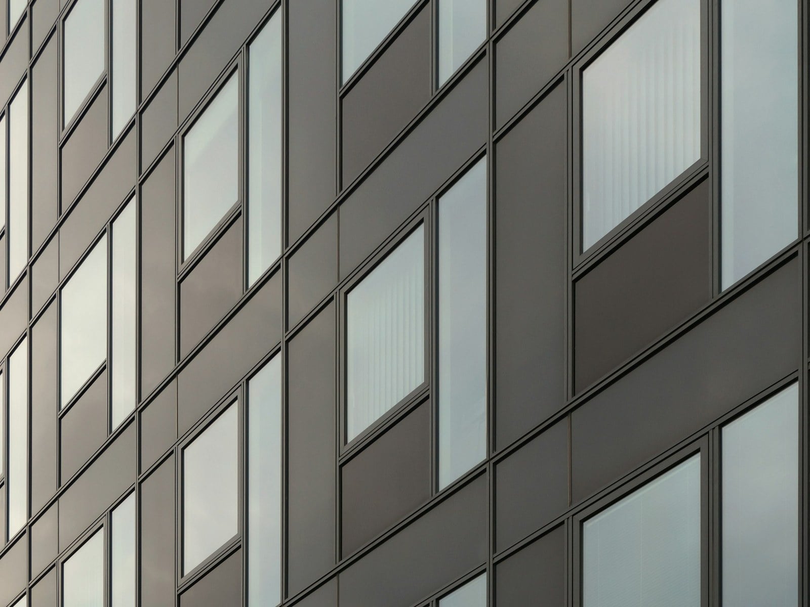 VHF-Montage Metall – Fassadenmontage TEC CONCEPT