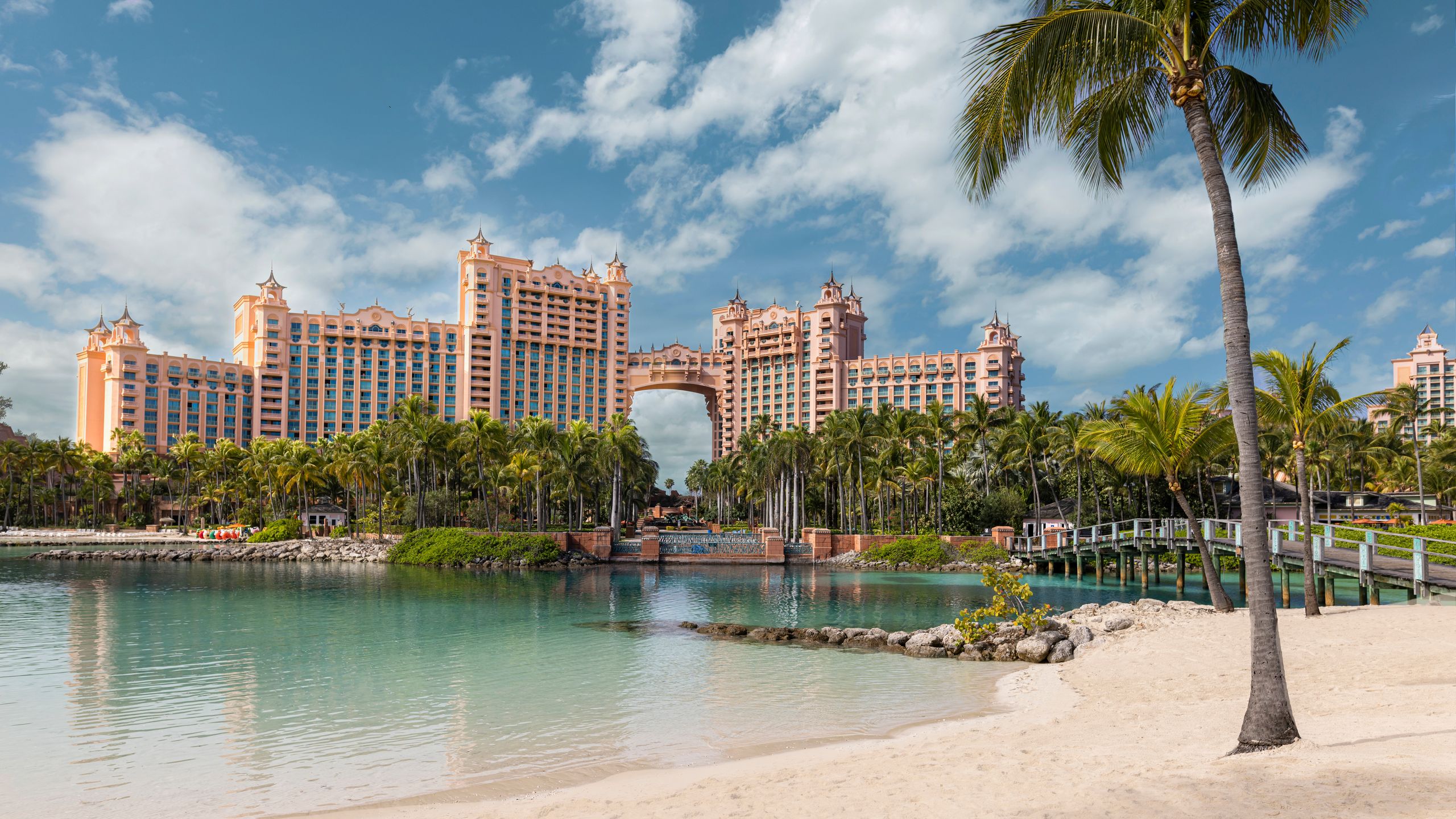 Nassau & Paradise Island Caribbean destination
