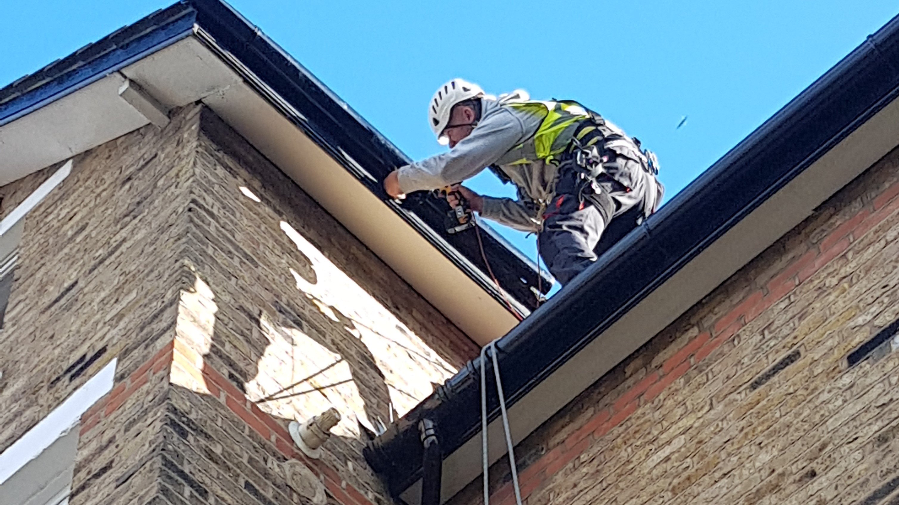 Professional external steam cleaning of domestic properties