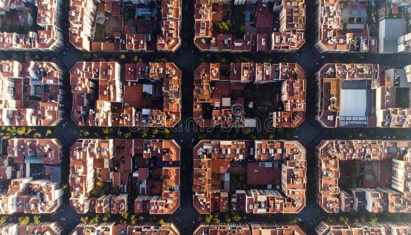 Vista aérea de desarrollo urbano planificado