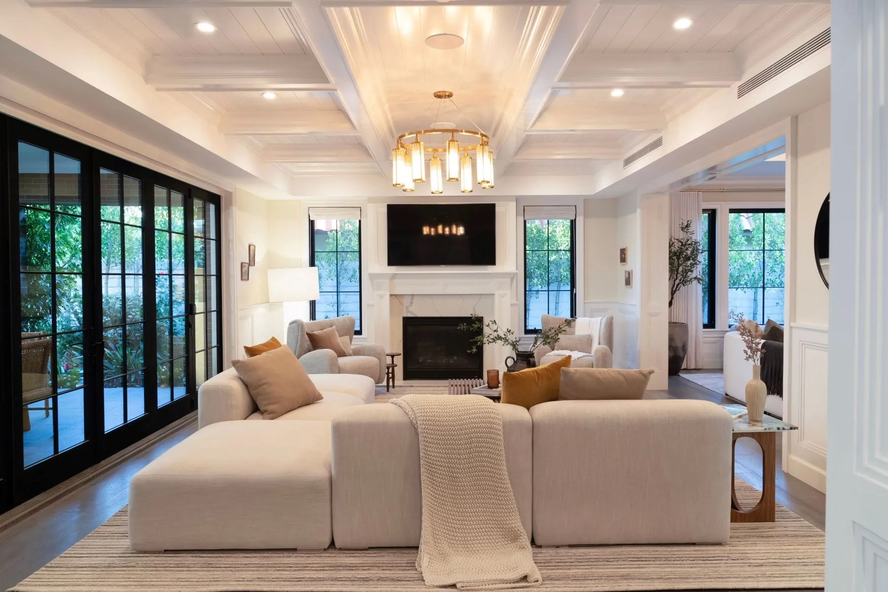 2520 La Condesa Drive — Modern Farmhouse Estate on ~0.45 Acres