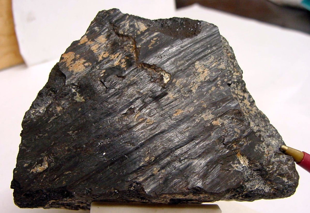 Chromite ore
