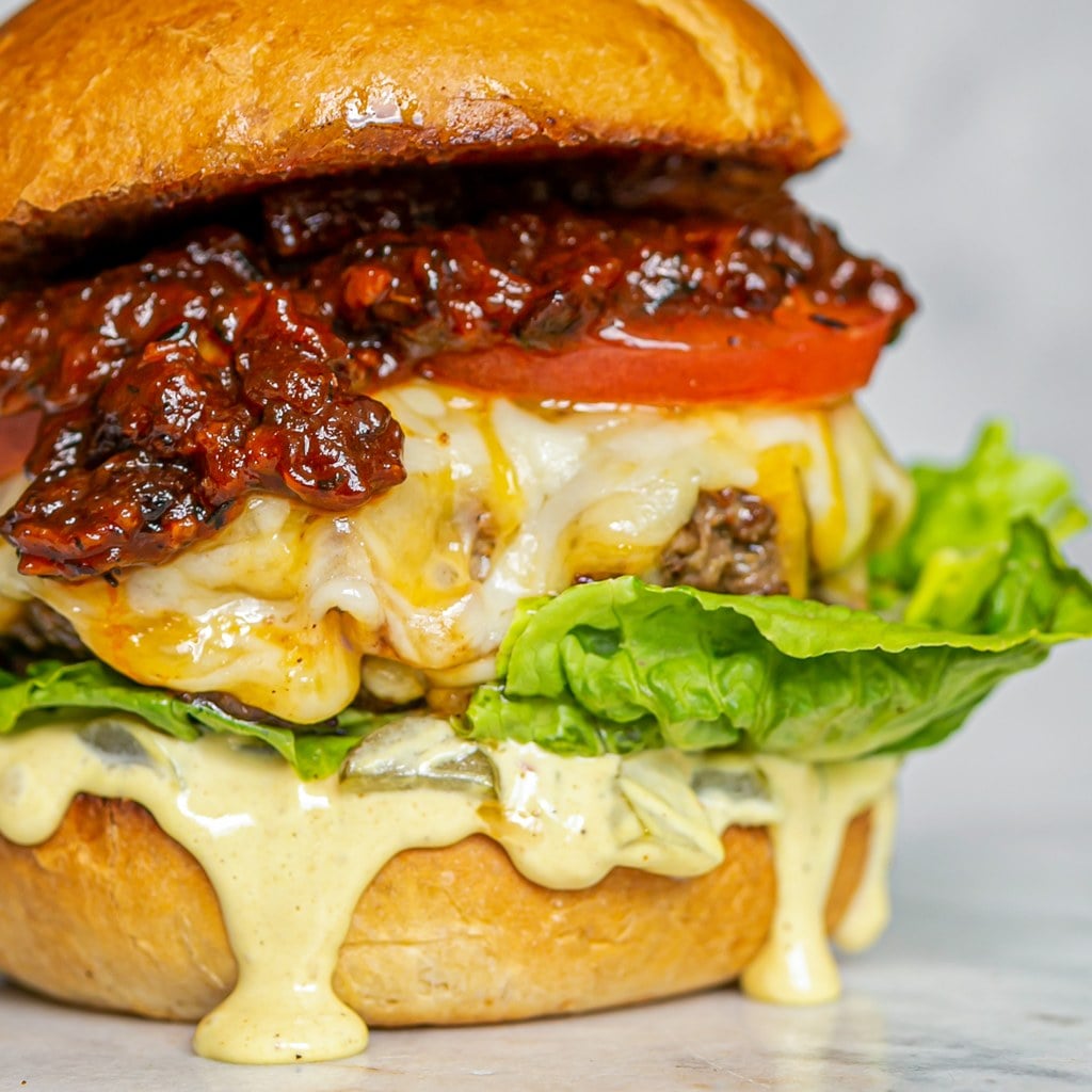 HAMBURGUESA CON QUESO