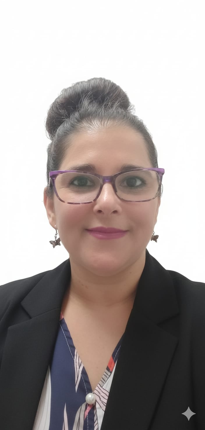 VANESA LÓPEZ TRILLO - Atención al Cliente