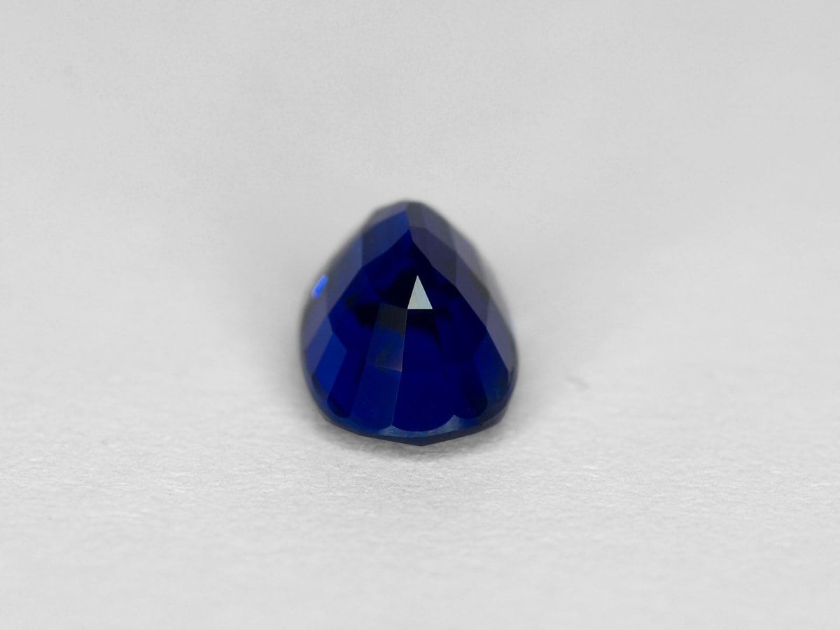 Deep blue sapphire gemstone