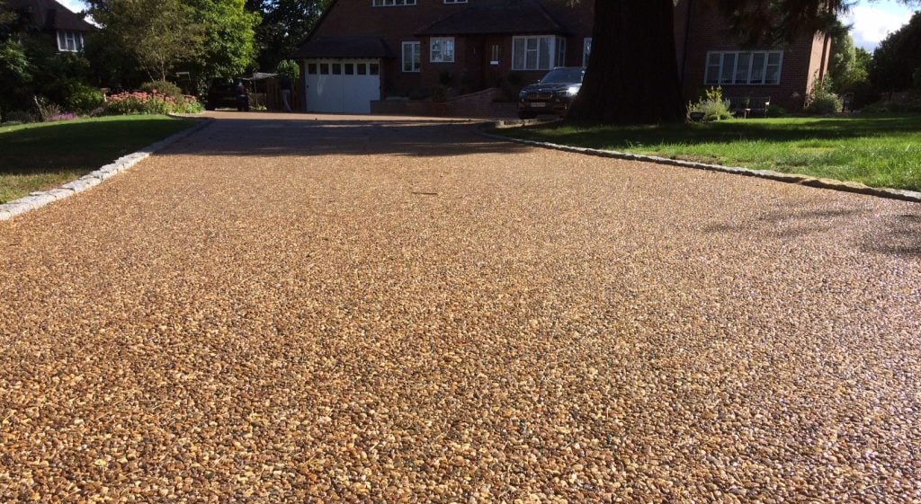 Resin bound driveway modern finish