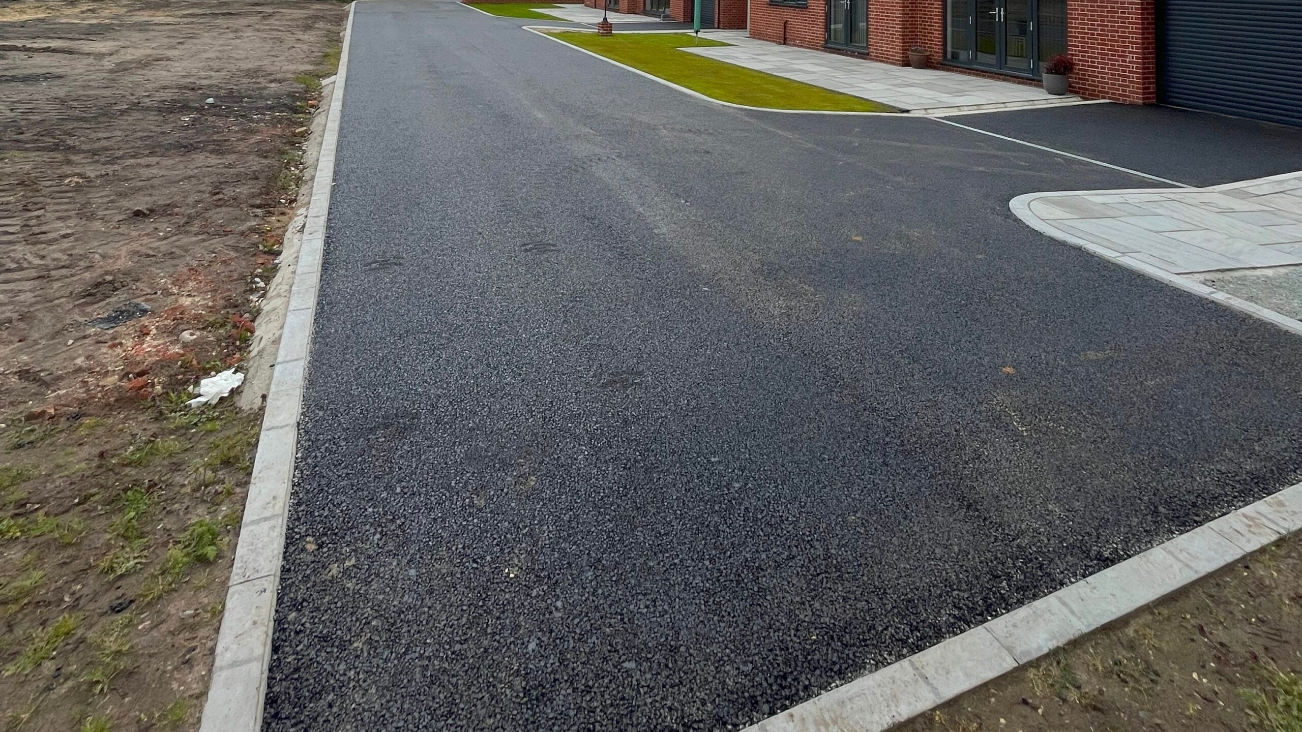 Tarmacadam