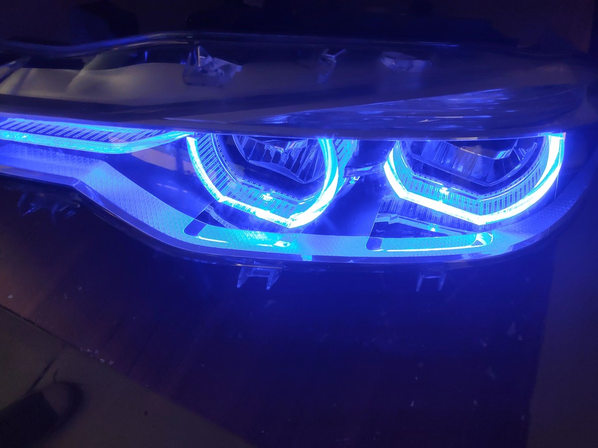 Фара передня права BMW 3 F30 LED