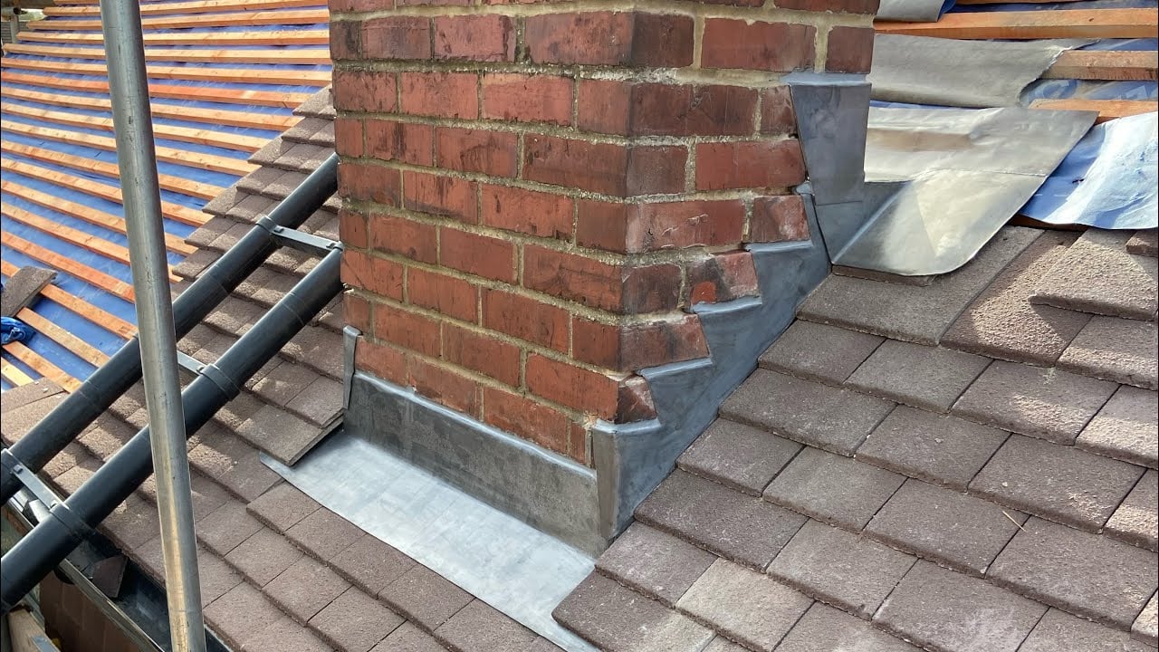Expert lead flashing work around chimney