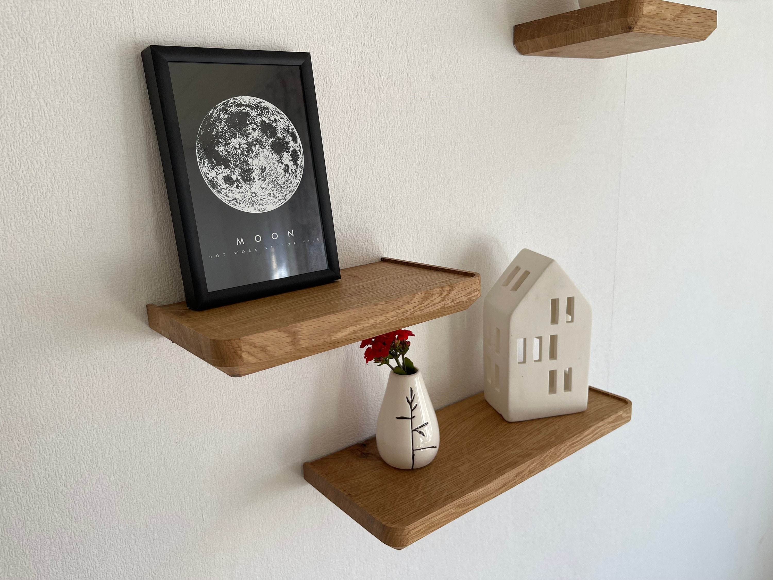 The Linear Floating Shelf