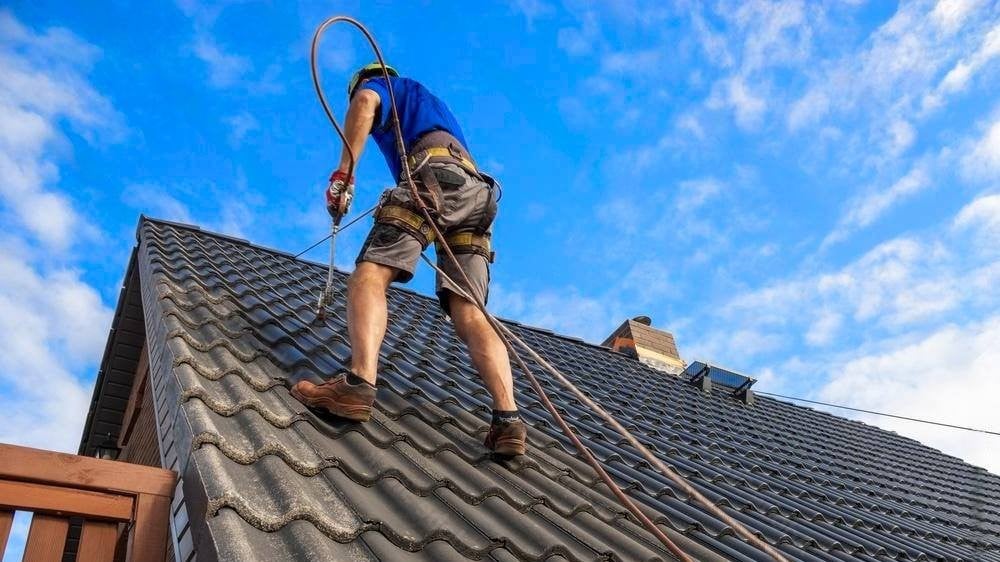 Roof Coating & Sealing