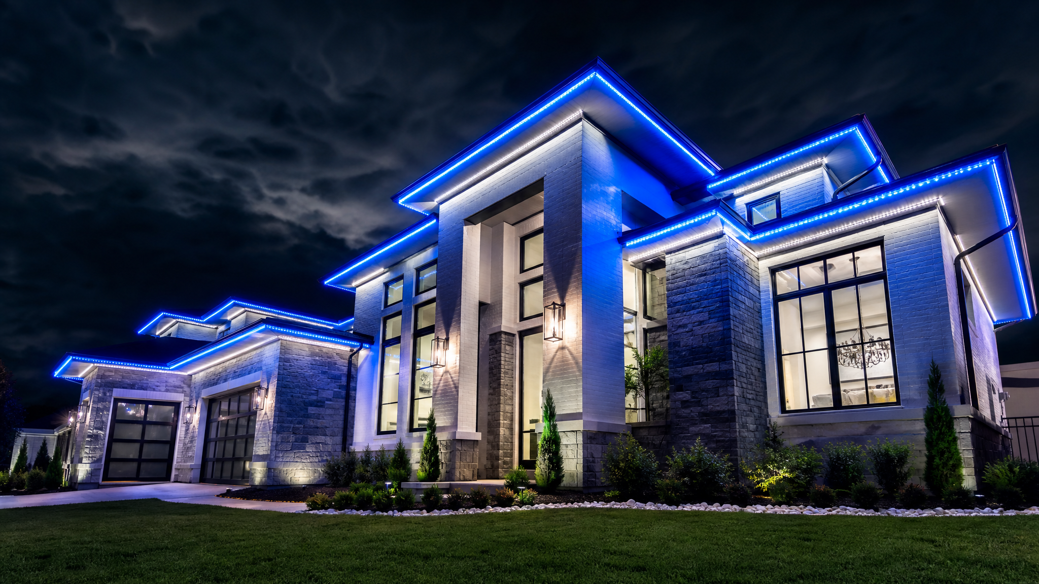 How Much Does Permanent Outdoor Lighting Cost in Texas? 2025 Pricing Guide
