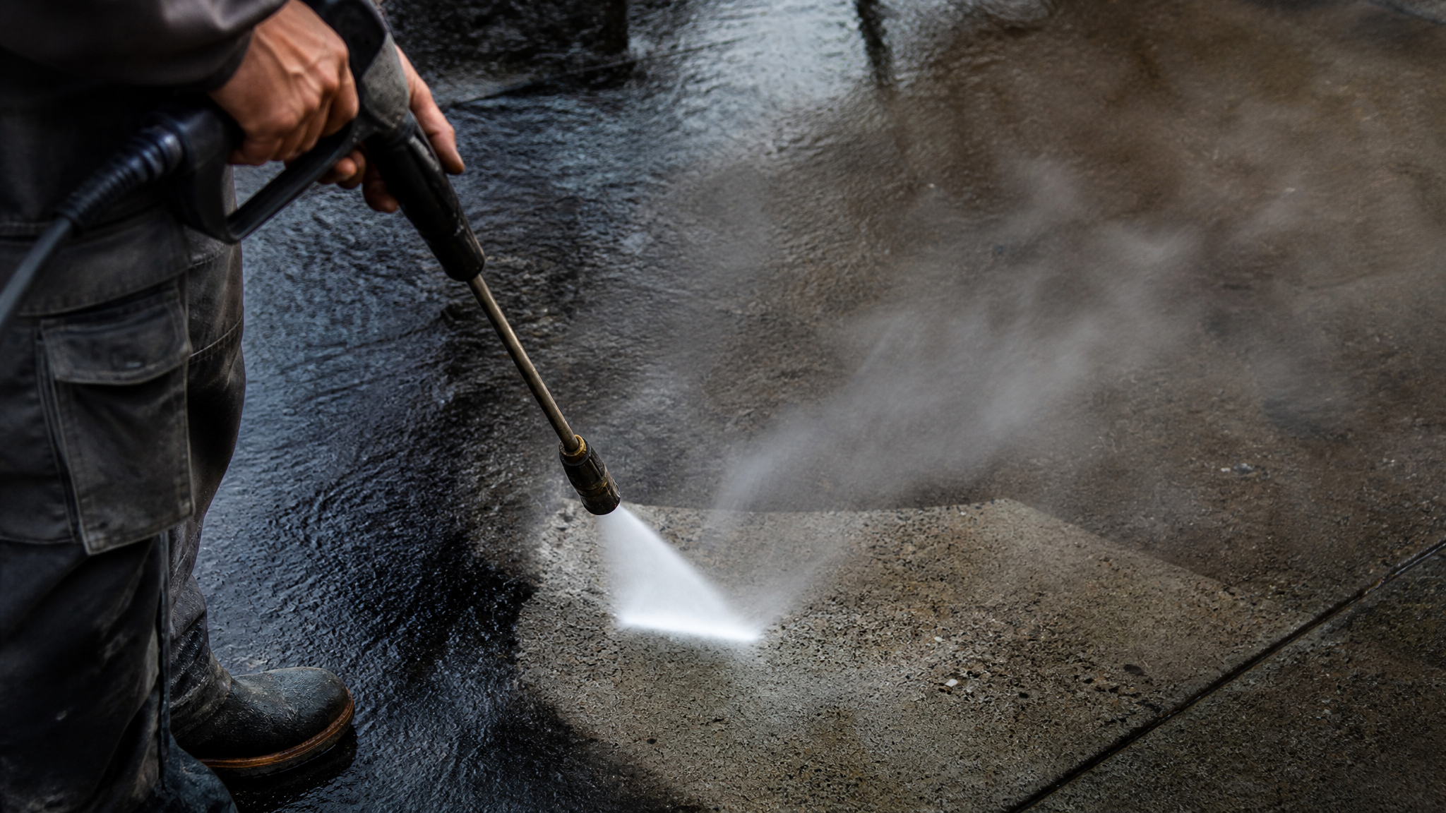 Seasonal & Exterior Cleaning