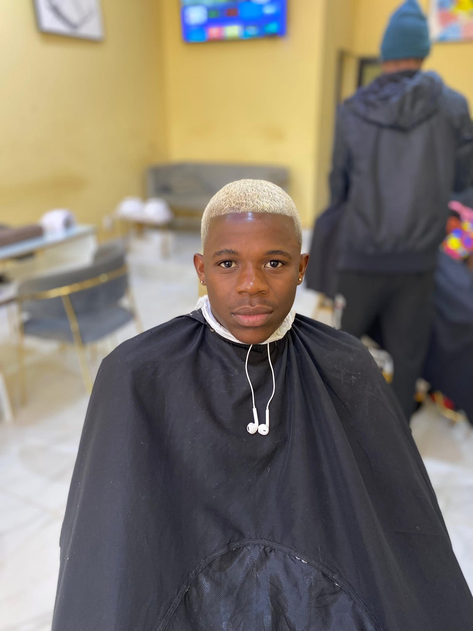 Cabelo descolorado