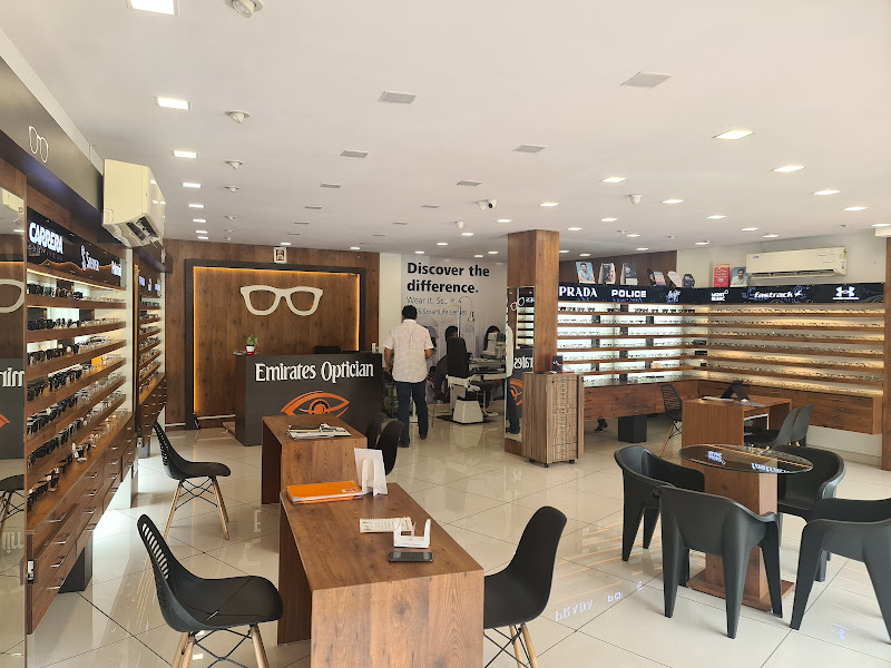 Emirates Optician, Thiruvalla photo 2